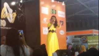 Semakin Rindu Semakin Asyik - Amelina