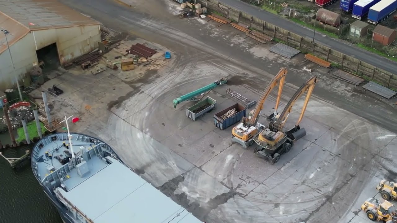 Port of Goole in East Yorkshire and docks explored by drone | #drone