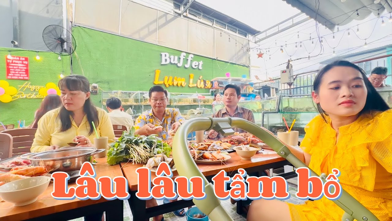 Cuối tuần cùng gia đình và vợ chồng anh Phi đi ăn Buffet Lụm Lúa 🌾 ở Quận8 quá ngon 😋 