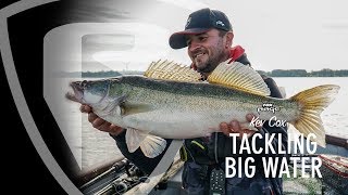 Huge Zander from Grafham Reservoir | Drop shot fishing for big UK zander, perch and pike