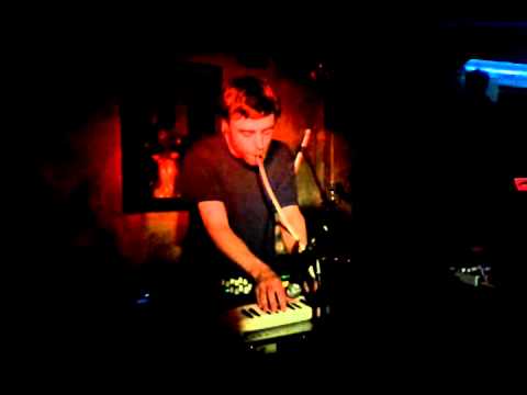 Seekae live in London
