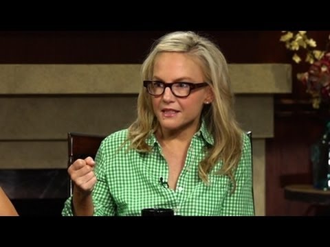 Video: Rachael Harris Net Worth