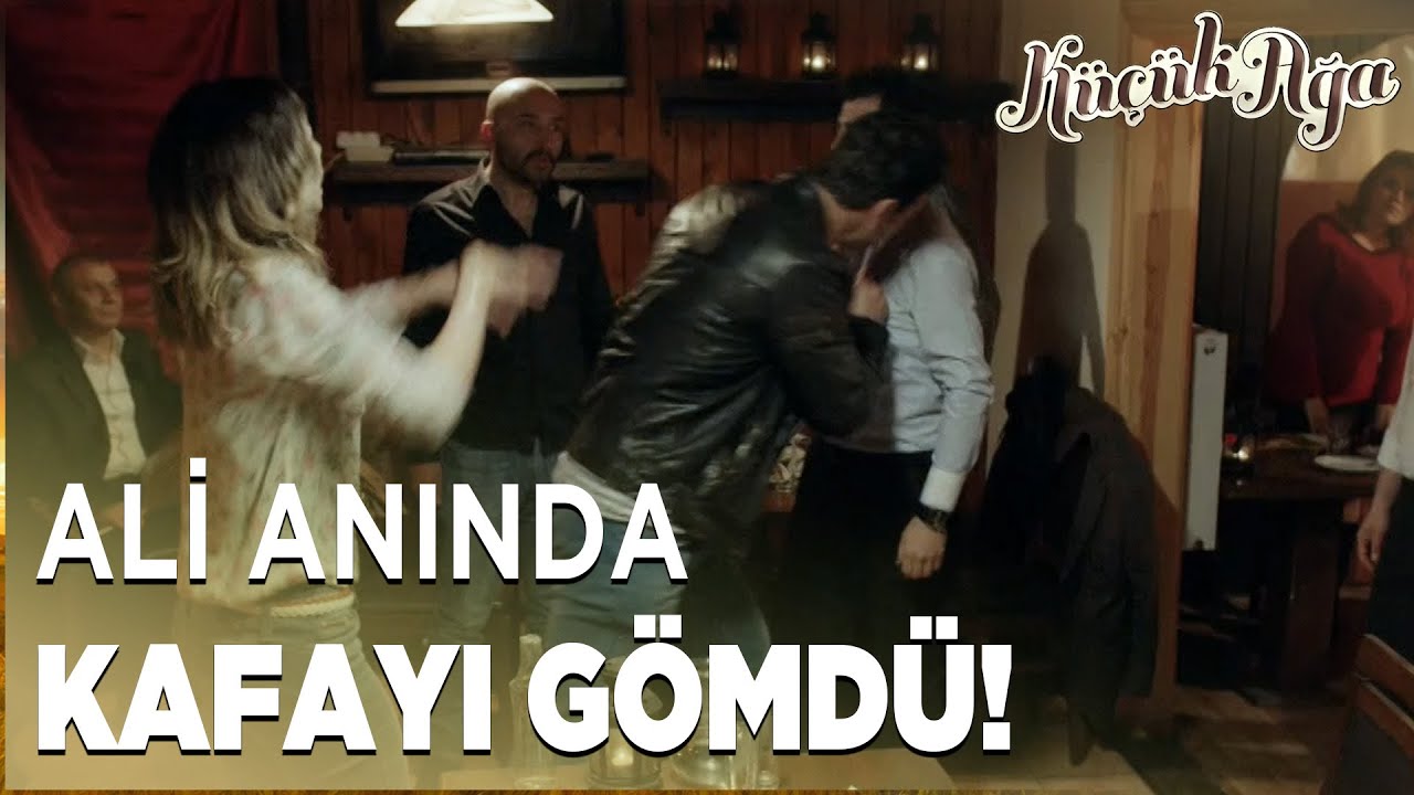 Ali, Sinem’e Laf Atan Adama Kafa Attı! - Küçük Ağa Özel Klip