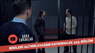 Birileri Ali'nin Ayağını Kaydıracak 313.  Resimi