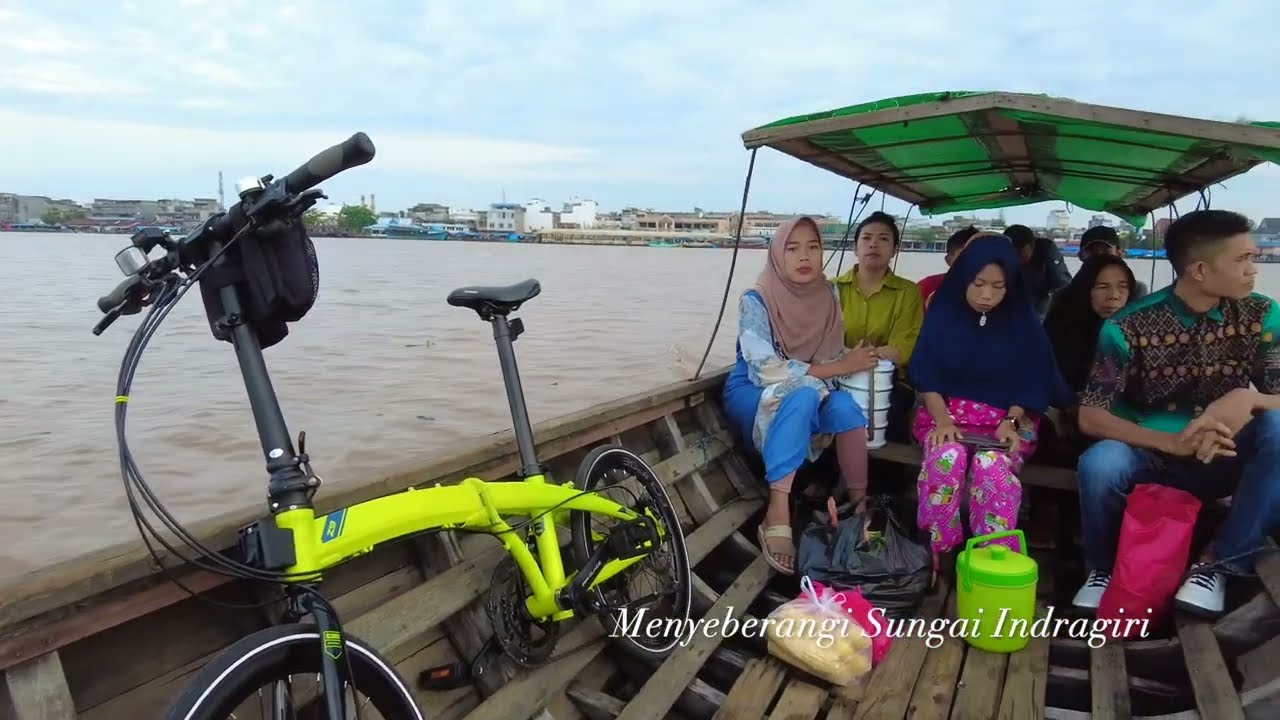 NAIK POMPONG TAMBANG