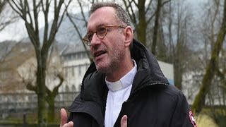 Archevêque Olivier Ribadeau-Dumas Prier Pour Notre Pays Cest Dabord Prier Pour La Paix