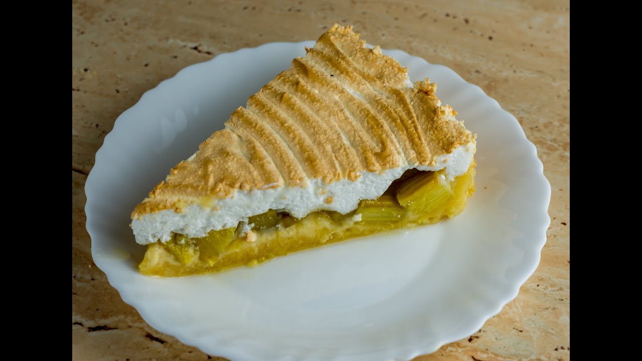 Rhabarber Baiser mit Mürbeteigboden selber machen