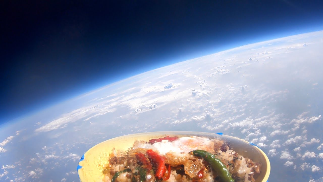 ขั้นตอนการทำการตลาดออนไลน์  Update 2022  We Sent Thai Food Into Space 🇹🇭