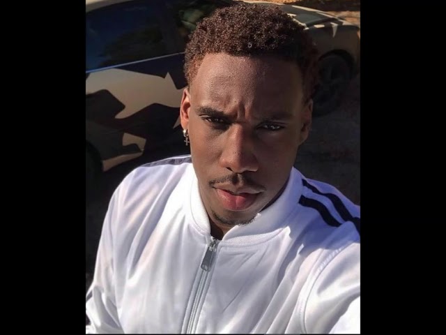 Guarda B.COPE- SOMETHING ABOUT HER (LLOYD SOUTHSIDE BEAT) AUDIO ONLY su YouTube Guarda B.COPE- SOMETHING ABOUT HER (LLOYD SOUTHSIDE BEAT) AUDIO ONLY su YouTube