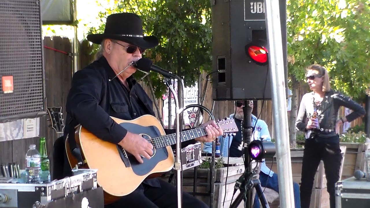 Hans Olson LIVE at the Spur Bar