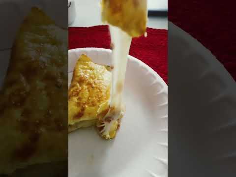 What's for breakfast ? #breakfast #omelette YUM😋 !
