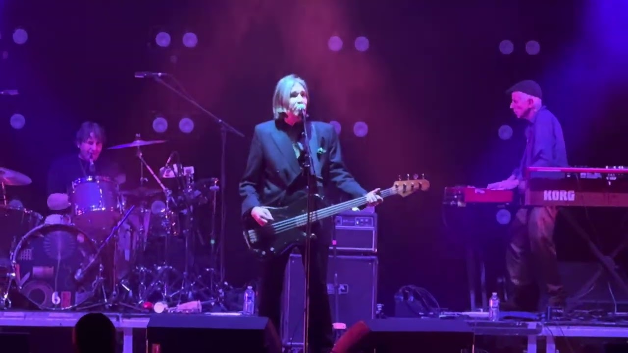 Del Amitri - Kiss This Thing Goodbye - Edinburgh Usher Hall 22/12/25