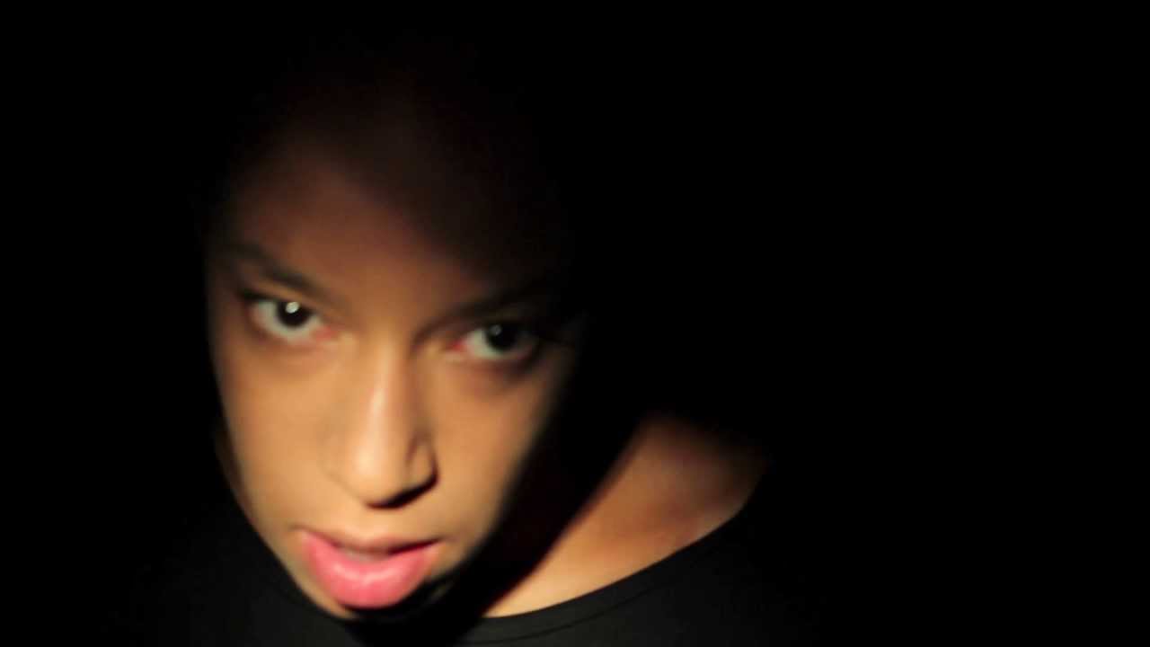 BPC271 Joy Wellboy - Lay Down Your Blade