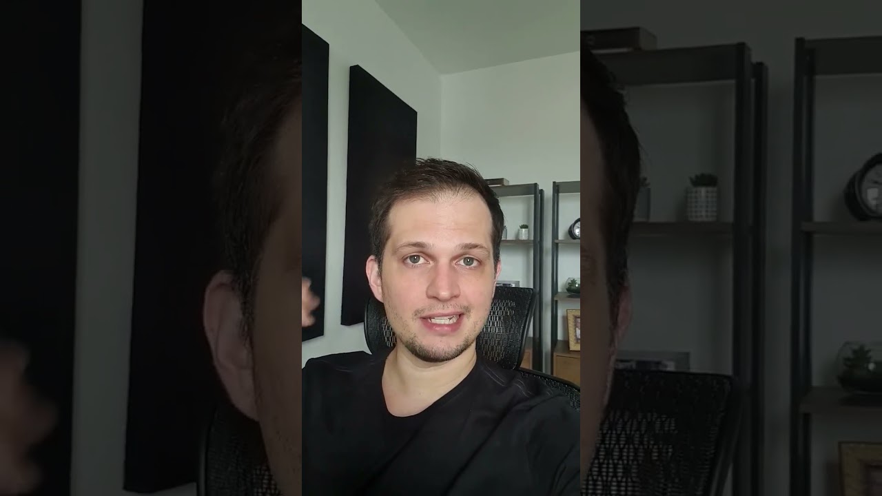 O que faz um desenvolvedor backend? programador backend #shorts