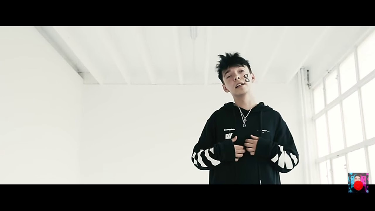 Dominik Łupicki & Koder - 83 (trailer) - YouTube