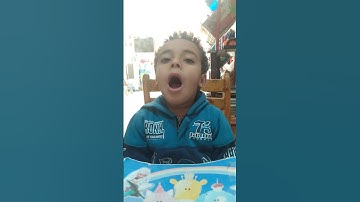 تعليم سورة العلق/الطفل المميز/مالك أحمد نعيمى