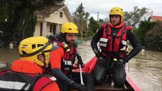 Peyrehorade : les pompiers à la rencontre des habitants dans les quartiers inondés