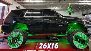 CHRISTMAS DISASTER!! Lifted Tahoe on 26x16s | FIRST 2024 F350 on 28” JTX