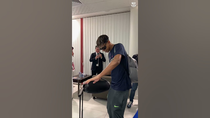 🕺El baile viral de Lamine Yamal al llegar al aeropuerto tras ganar la Supercopa de España