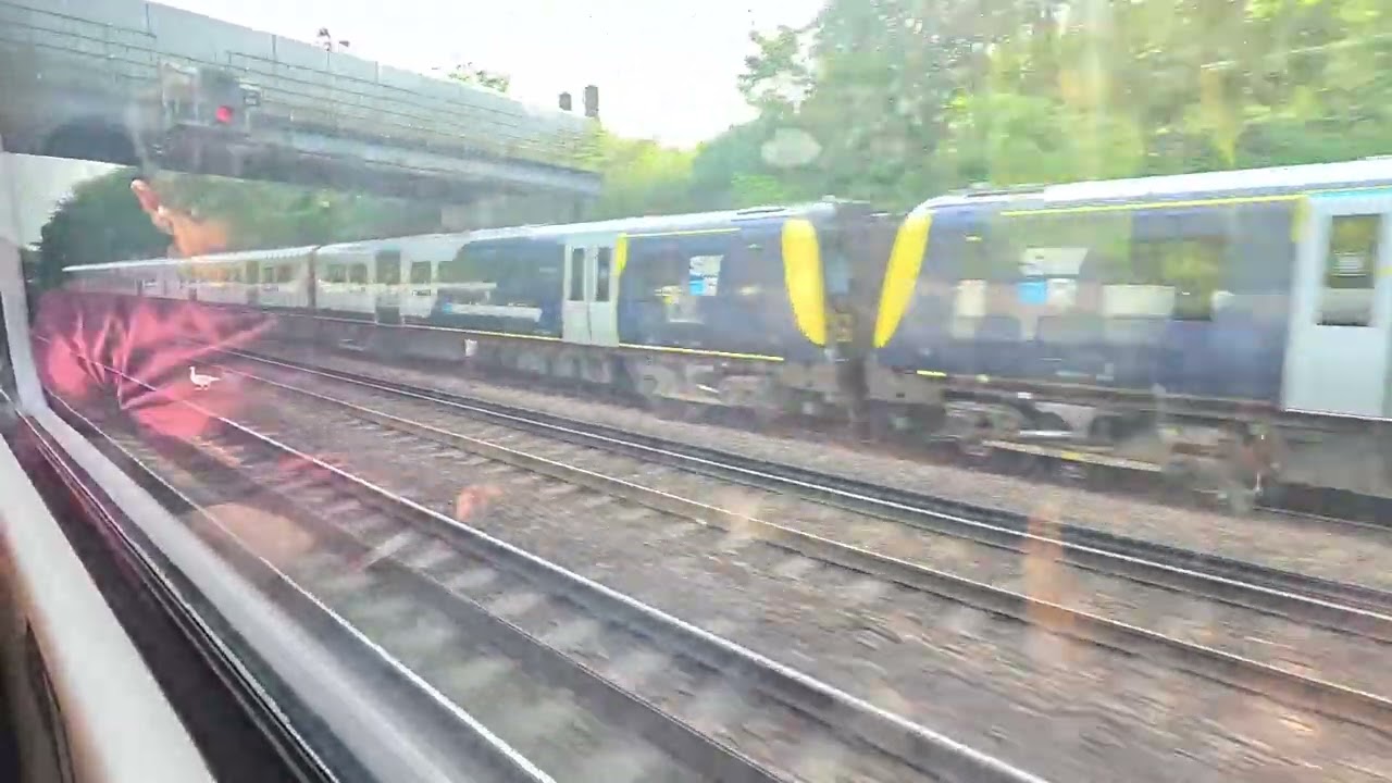 Class 450 South Western Railway Full Journey Train Ride From Waterloo To Chessington South