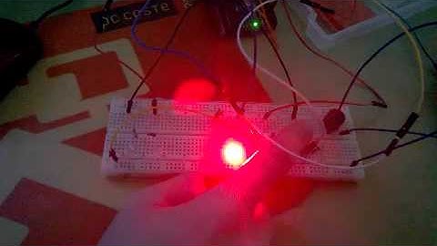 Video de Juego de reflejos || arduino.
