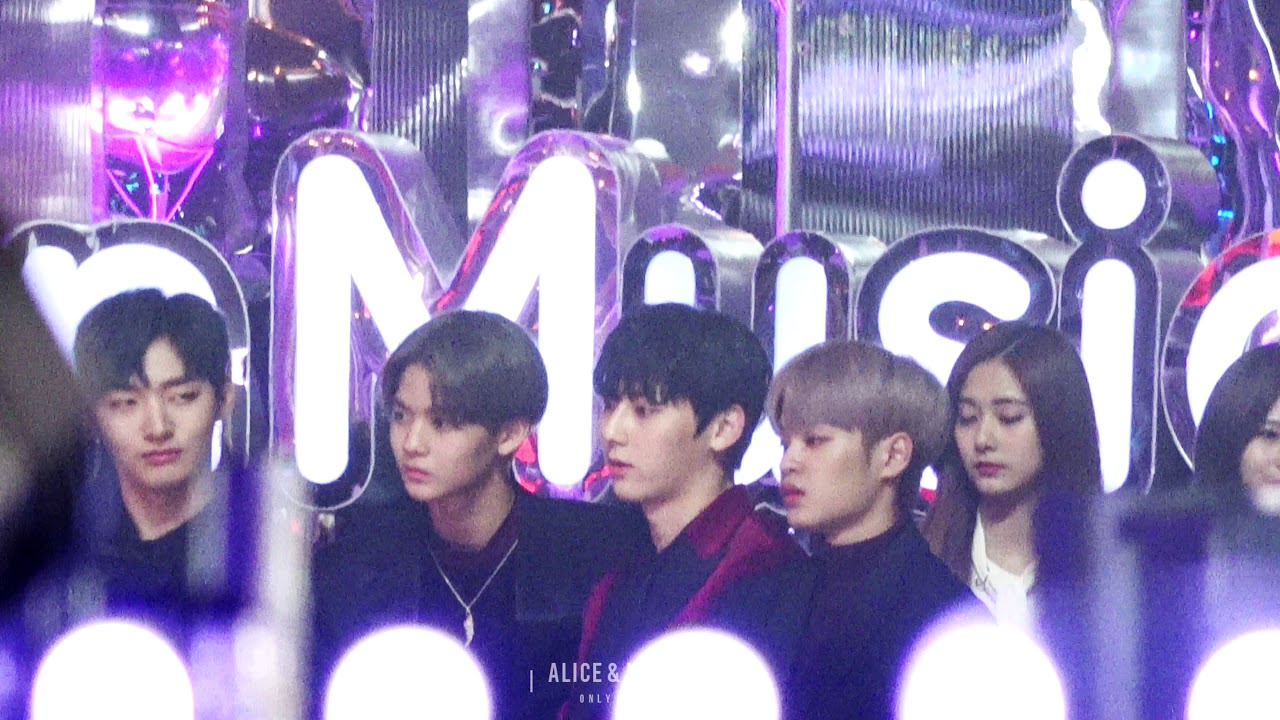 171202 MMA - REALLY REALLY Reaction (민현/MINHYUN Focus)