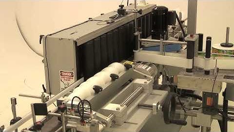 Quadrel | Labeling Systems | High Speed Labeling | Water Bottle Labeling System