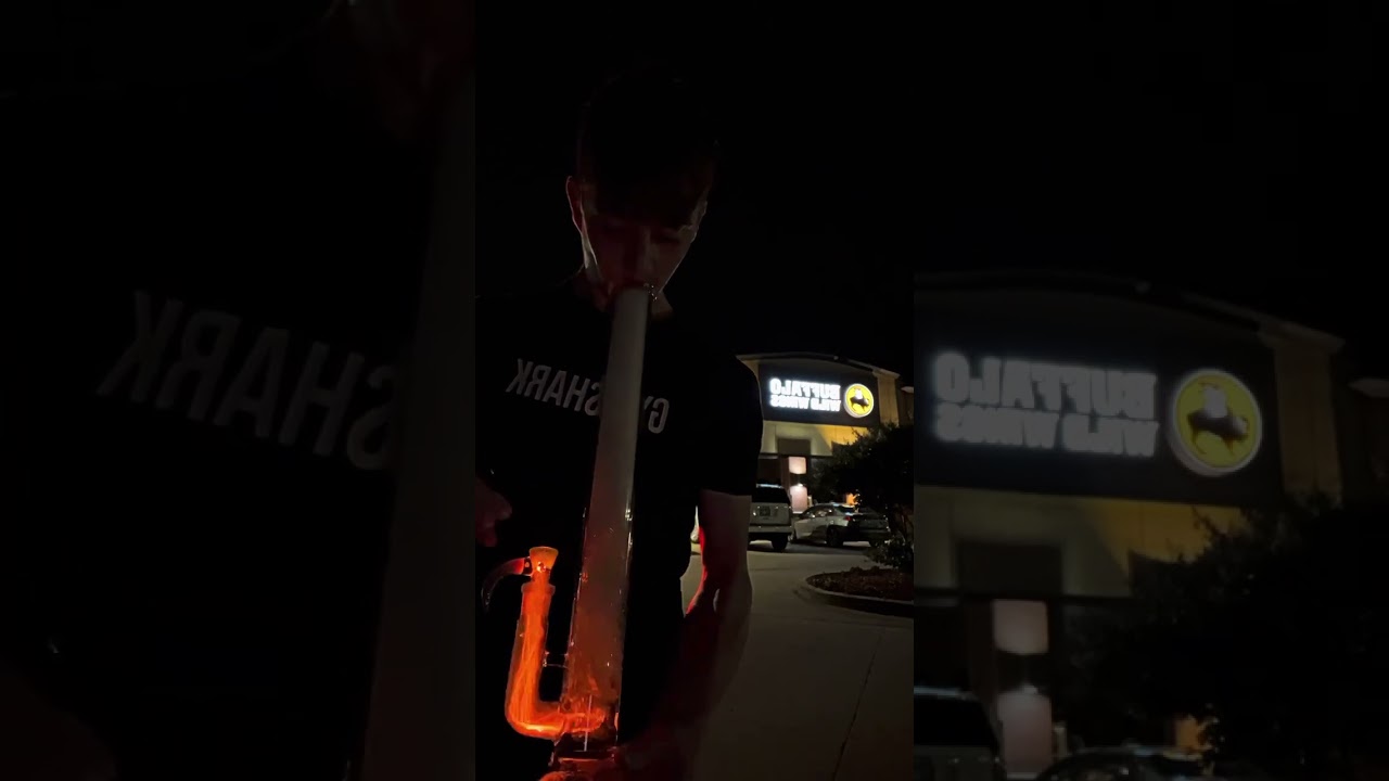 Gotta smoke before a meal🤤 that bbw hit after this! The wind almost ruined it 