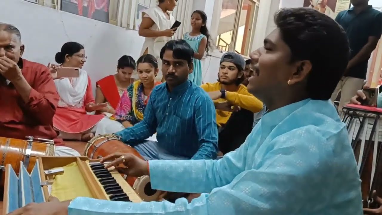 Kashi jashil Radhe #shahir Ramanand ugale #folk
