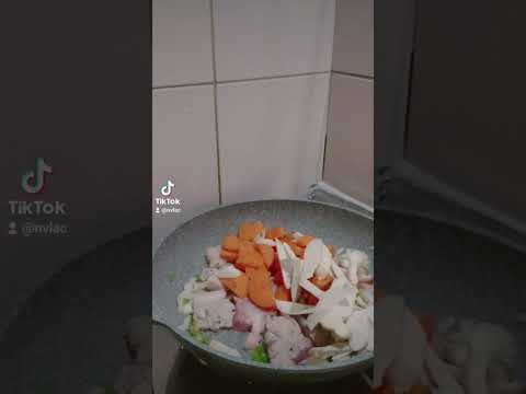 Video Món Cà rốt xào heo nấm • Thực đơn tại gia ngon nhức... - youtube