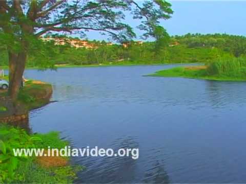 Akkulam Boat Club Backwaters video