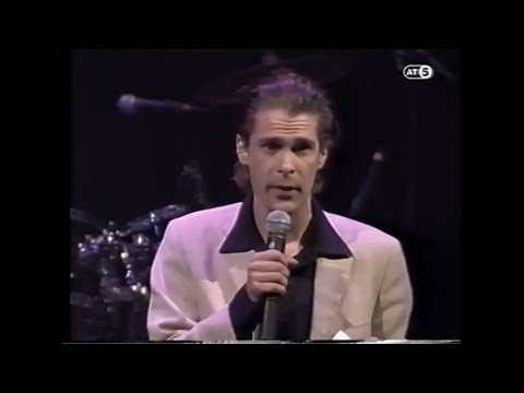 Hans Teeuwen Toespraak op Begrafenis Herman Brood (Met Beeld)