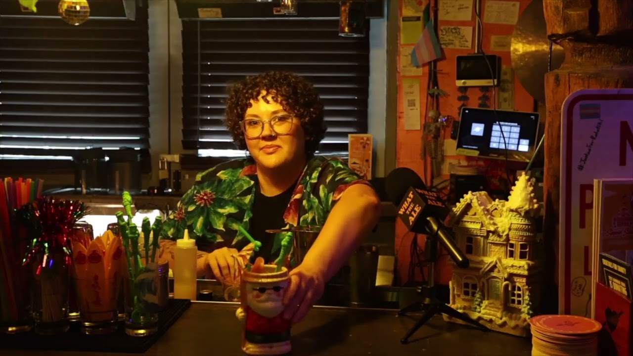 Sippin Santa Pop up at Saturn Room