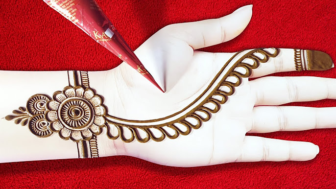 Bracelet-Style Mehndi Design