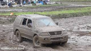 Mitsubishi Montero Sport AWD Off-Road Mud racing