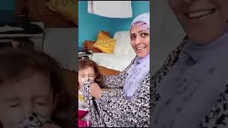 Biz Çocukken Anamız Böle Silerdi Burnumuzu Resimi