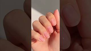 Striplac Blush Nails Trend