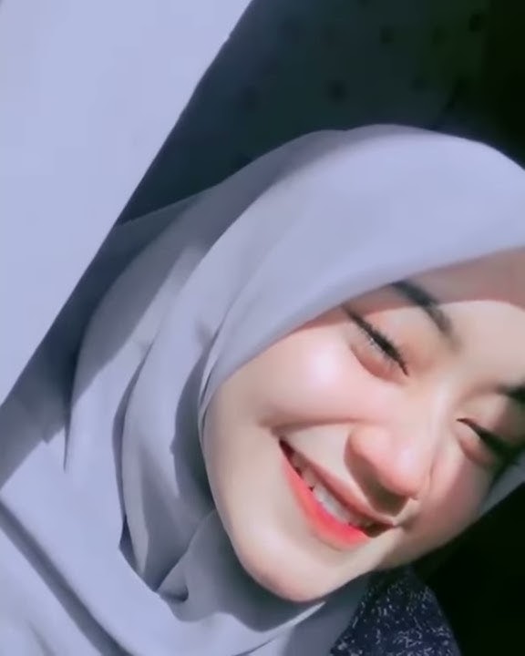 Story wa cewek berhijab cantik banget Galau