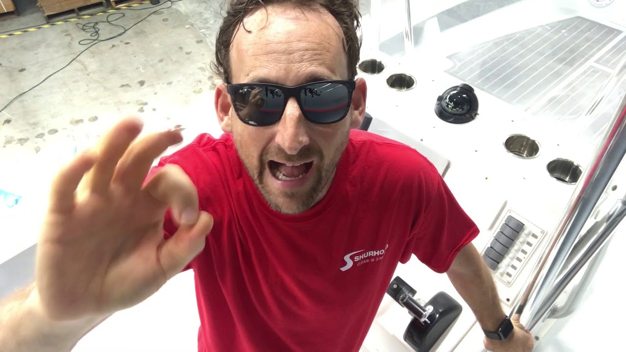 Shurhold prepping  Albury 23 project boat to be refinished.