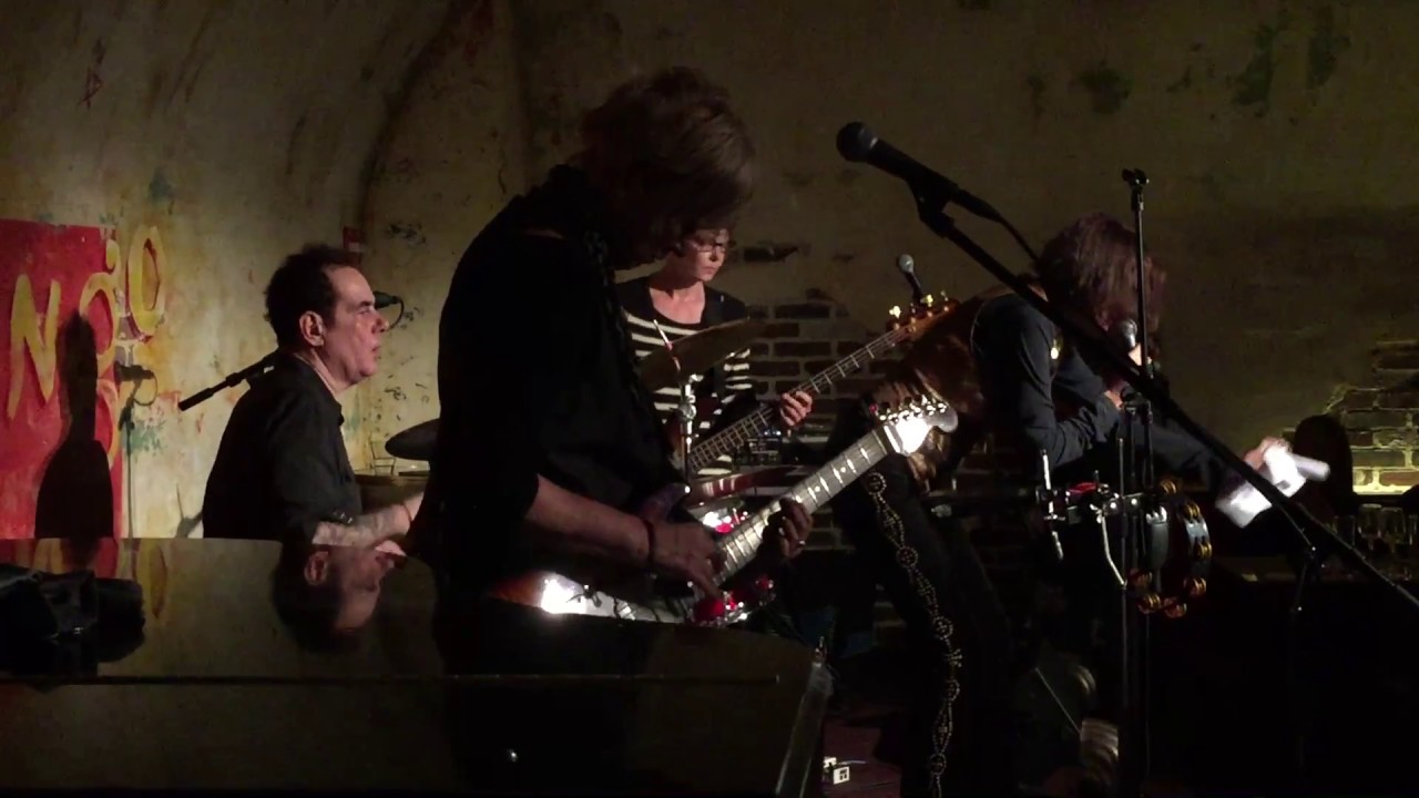 Bush Tetras - Take the Fall - New Song live Oct 2017