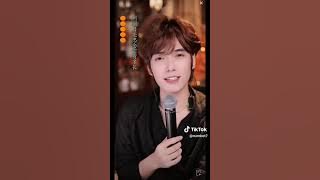 Wu Zhigang ( xiang ni de shihou wen yue liang)