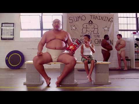 Реклама Doritos Sumo /МАЛЬЧИК И СУМОИСТ\\