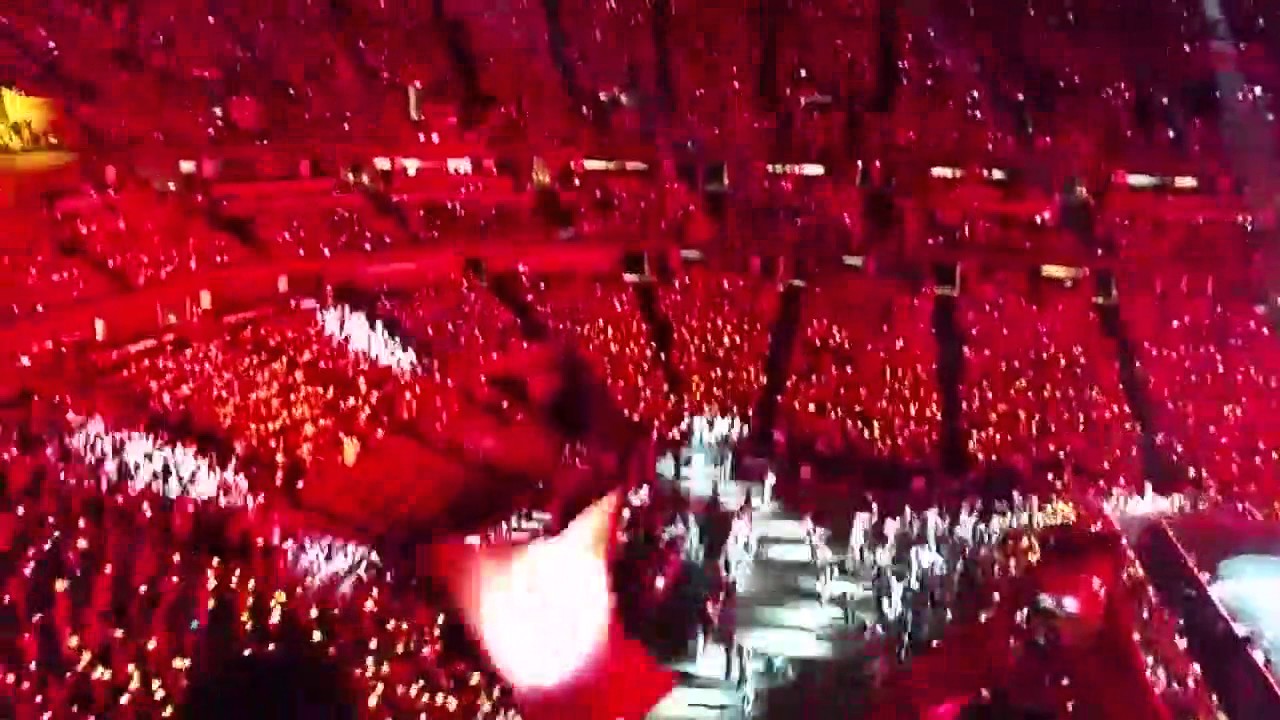 170401 BTS FIRE THE WINGS TOUR in Anaheim Rainbow Ocean