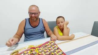 Diego e papà hanno completato il primo album #calciatoripanini insieme ❤️⚽️ Finalmenteeeee!