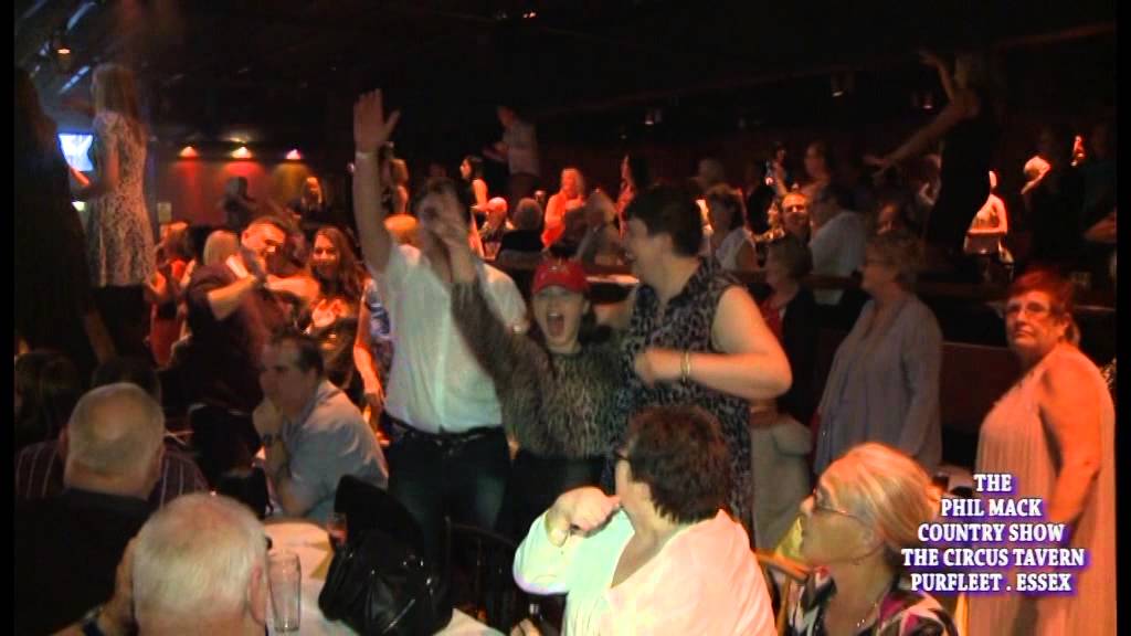 CIRCUS TAVERN - IRISH NIGHTS - THE PHIL MACK COUNTRY SHOW