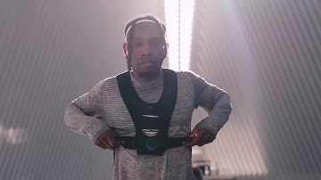 Runners in their Freetrain Running Vest