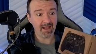 Retarded Games Journalist DarksydePhil Shakes his Chair at the Steam Controller