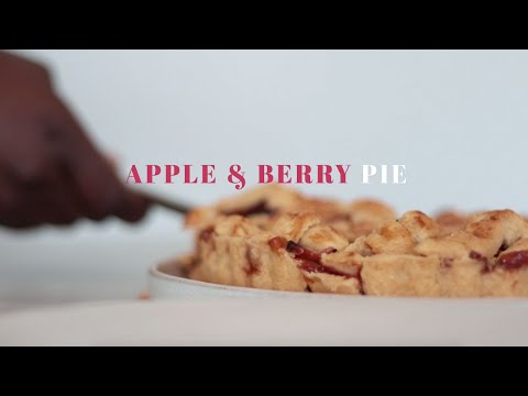 Apple & berry pie