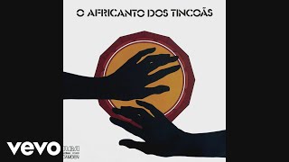 Video thumbnail of "Os Tincoãs - Oxossi te chama (Pseudo Video)"