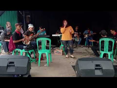 New Bastara 82,,  Edisi latihan lirik lagu Penantian,,